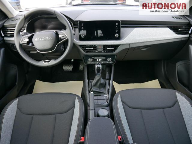 Skoda Kamiq Selection 1.0 TSI DSG*PDC-HINTEN*TEMPOMAT*SMARTLINK*SHZ*LED*KLIMAAUTOMATIK* 