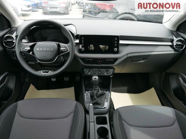 Skoda Fabia Selection 1.0 TSI *LED*PDC-HI*SMARTLINK*SHZ*BLUETOOTH*FRONT-ASSIST 