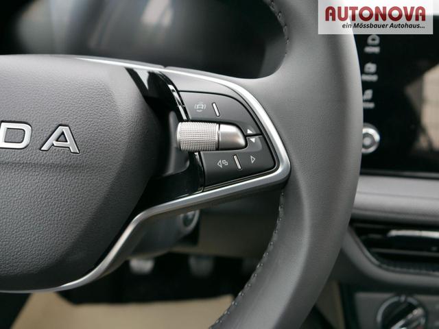 Skoda Fabia Selection 1.0 TSI *LED*PDC-HI*SMARTLINK*SHZ*BLUETOOTH*FRONT-ASSIST 