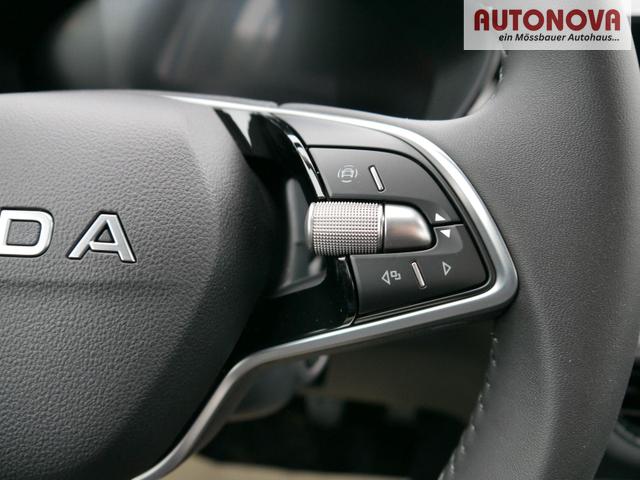 Skoda Fabia Selection 1.0 TSI *LED*PDC-HI*SMARTLINK*SHZ*BLUETOOTH*FRONT-ASSIST 