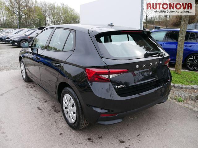 Skoda Fabia Selection 1.0 TSI DSG*NAVI-&Uuml;BER-SMARTLINK*LED*PDC-HI*SHZ*DAB*KLIMA 