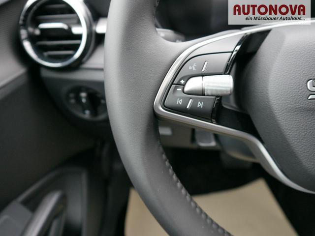 Skoda Fabia Selection 1.0 TSI DSG*NAVI-&Uuml;BER-SMARTLINK*LED*PDC-HI*SHZ*DAB*KLIMA 