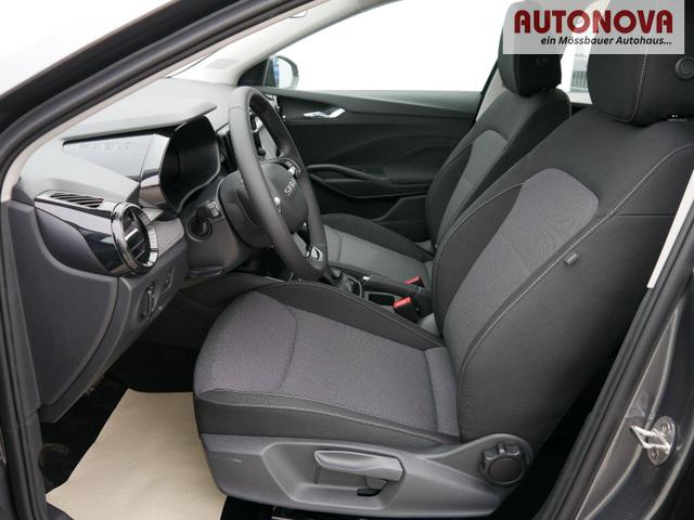 Skoda Fabia Selection 1.0 TSI DSG*NAVI-&Uuml;BER-SMARTLINK*LED*PDC-HI*SHZ*DAB*KLIMA 