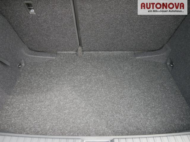 Skoda Kamiq Monte Carlo 1,5 TSI DSG*AHK-SCHWENKBAR*PDC*MATRIX-LED*KAMERA*SHZ*17-ZOLL 