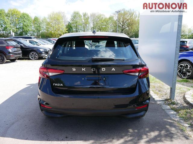 Skoda Fabia Selection 1.0 TSI DSG*NAVI-&Uuml;BER-SMARTLINK*LED*PDC-HI*SHZ*DAB*KLIMA 