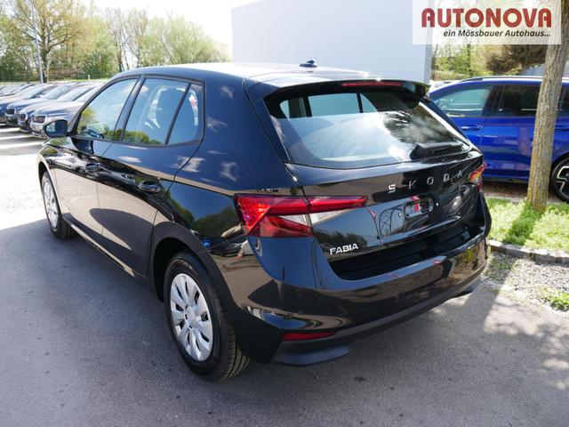 Skoda Fabia Selection 1.0 TSI *LED*PDC-HI*SMARTLINK*SHZ*BLUETOOTH*FRONT-ASSIST 