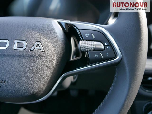 Skoda Fabia Selection 1.0 TSI *LED*PDC-HI*SMARTLINK*SHZ*BLUETOOTH*FRONT-ASSIST 