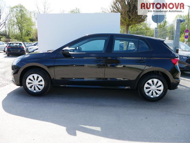 Skoda Fabia Selection 1.0 TSI *LED*PDC-HI*SMARTLINK*SHZ*BLUETOOTH*FRONT-ASSIST 