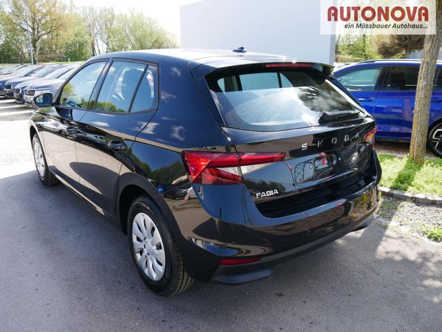 Skoda Fabia Selection 1.0 TSI *LED*PDC-HI*SMARTLINK*SHZ*BLUETOOTH*FRONT-ASSIST 