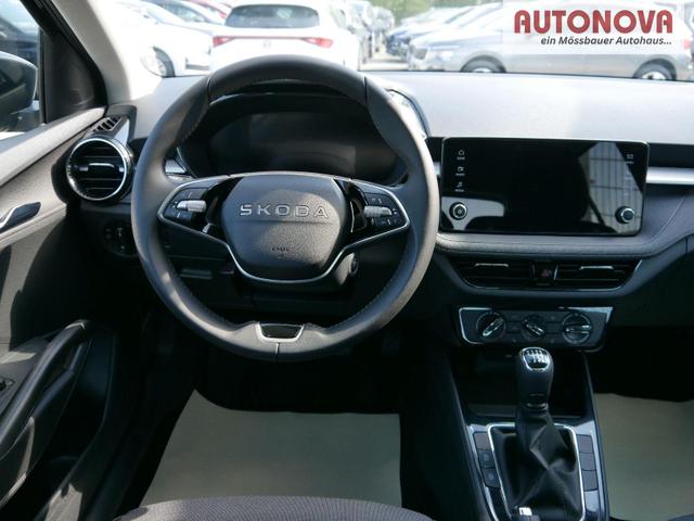 Skoda Fabia Selection 1.0 TSI *LED*PDC-HI*SMARTLINK*SHZ*BLUETOOTH*FRONT-ASSIST 