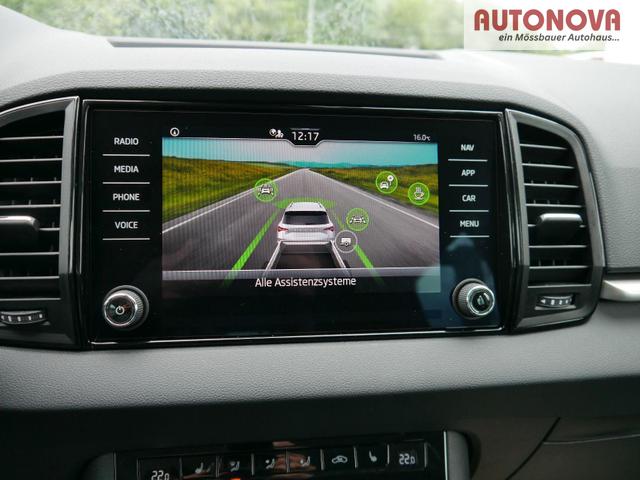 Skoda Karoq Selection 2.0 TDI DSG 4x4 4x4*AHK*TEMPOMAT*SMARTLINK*KLIMAAUTOMATIK*SHZ*LED 