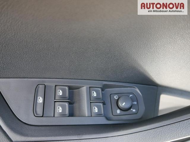 Skoda Karoq Selection 2.0 TDI DSG 4x4*AHK*PDC-HI*LED*SHZ*SMARTLINK*TEMPOMAT 