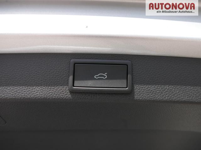 Skoda Karoq Sportline 2.0 TSI 4x4 DSG DSG*KESSY*TEMPOMAT*PDC-HINTEN*SMARTLINK*LED* 