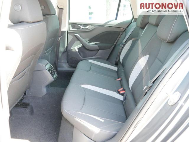 Skoda Kamiq Selection 1.0 TSI DSG*AHK-SCHWENKBAR*TEMPOMAT*PDC-HINTEN*KEYLESS-GO*SHZ* 
