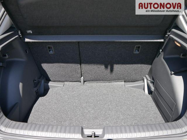 Skoda Fabia Selection 1.0 TSI *NAVI-&Uuml;BER-SMARTLINK*PDC-HI*LED*SHZ*KLIMA*RADIO 