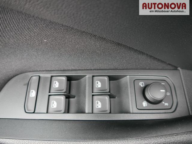 Skoda Kamiq Selection 1.0 TSI DSG*PDC-HINTEN*TEMPOMAT*SMARTLINK*SHZ*LED*KLIMAAUTOMATIK* 