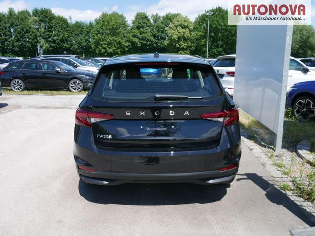 Skoda Fabia Selection 1.0 TSI *NAVI-&Uuml;BER-SMARTLINK*PDC-HI*LED*SHZ*KLIMA*RADIO 