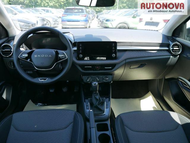 Skoda Fabia Selection 1.0 TSI *NAVI-&Uuml;BER-SMARTLINK*PDC-HI*LED*SHZ*KLIMA*RADIO 