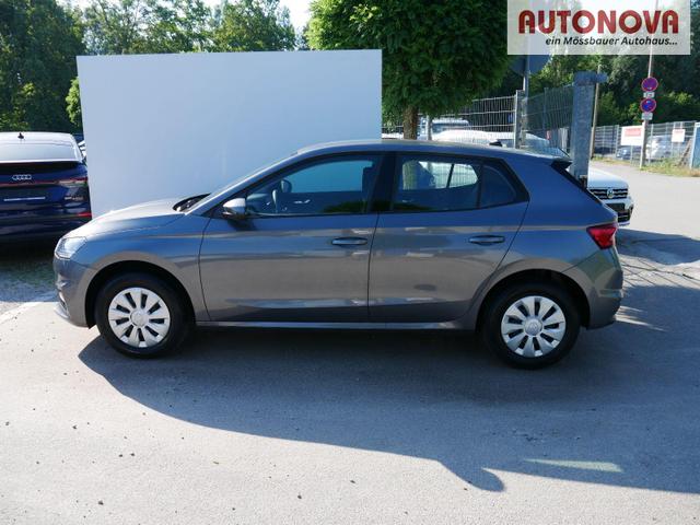 Skoda Fabia Selection 1.0 TSI *LED*PDC-HI*SMARTLINK*SHZ*BLUETOOTH*FRONT-ASSIST 