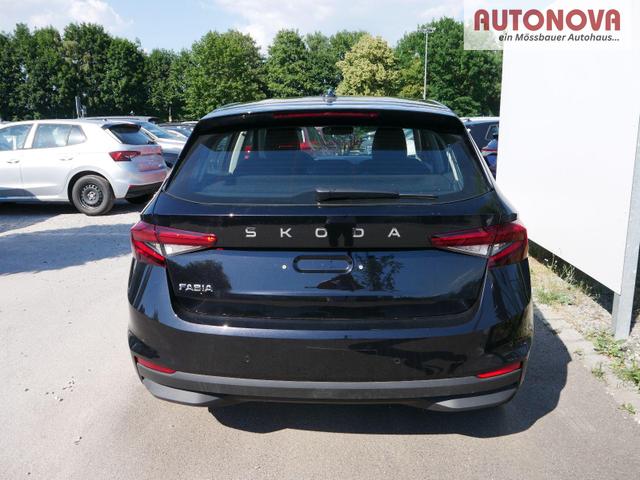 Skoda Fabia Selection 1.0 TSI *NAVI-&Uuml;BER-SMARTLINK*PDC-HI*LED*SHZ*KLIMA*RADIO 