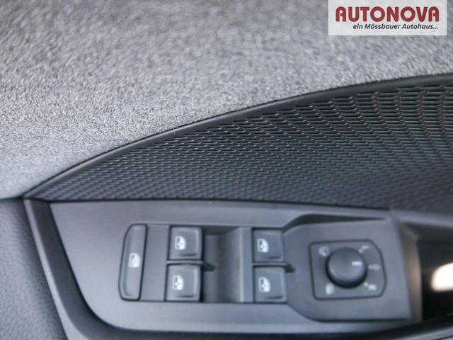 Skoda Octavia Combi Selection 2.0 TDI DSG*AHK-SCHWENKBAR*ACC*LED*PDC*SHZ*SMARTLINK 