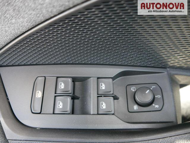 Skoda Octavia Combi Selection 1.5 TSI mHEV DSG*AHK-SCHW*ACC*PDC*LED*SHZ*SMARTLINK*KLIMA 