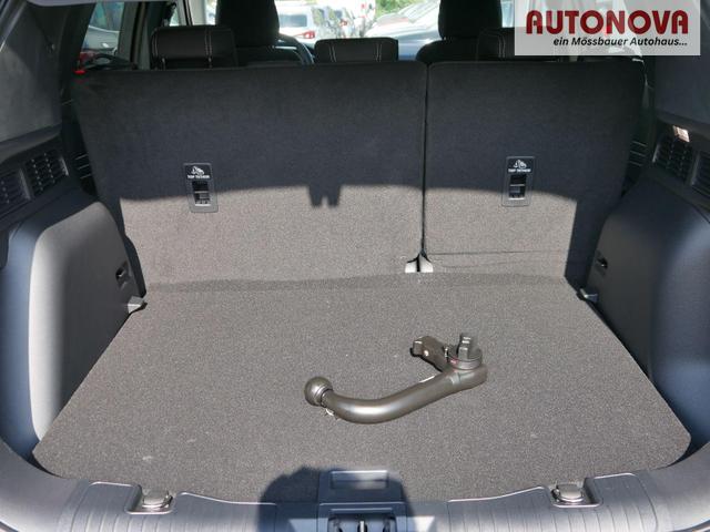 Ford Kuga Style Titanium 1,5 EcoBoost DSG*AHK*PDC*KAMERA*LED*SHZ*TEMPOMAT*KLIMA*17-ZOLL 