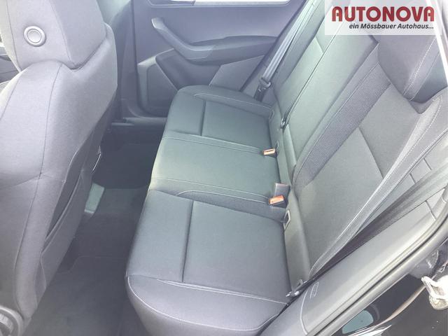 Skoda / Karoq / Schwarz / / / 