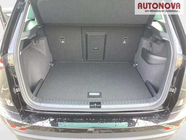 Skoda / Karoq / Schwarz / / / 
