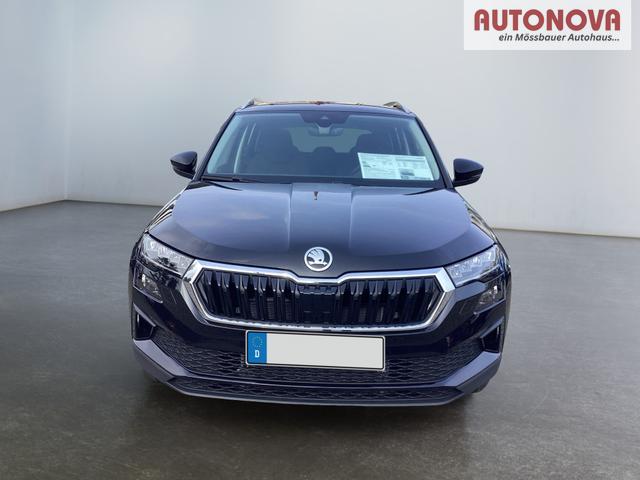 Skoda / Karoq / Schwarz / / / 