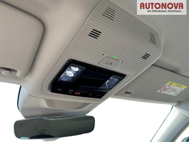 Volkswagen / Passat Variant / Schwarz / / / DSG+AHK+NAVI+MATRIX+MASSAGE+ACC+KAMERA