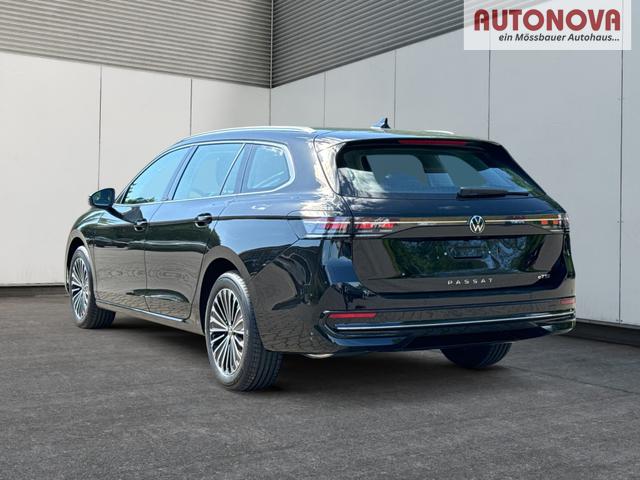 Volkswagen / Passat Variant / Schwarz / / / DSG+AHK+NAVI+MATRIX+MASSAGE+ACC+KAMERA
