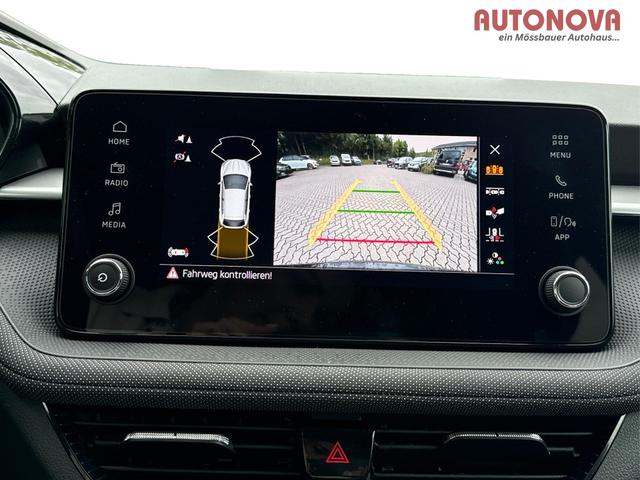 Skoda / Fabia / / / / ACC+SHZ+KAMERA+PDC+LED
