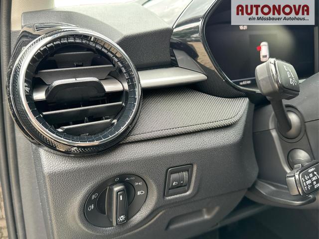 Skoda / Fabia / / / / ACC+SHZ+KAMERA+PDC+LED