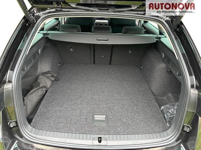 Skoda / Octavia Combi / Schwarz / / / NAVI+KAMERA+LED+EL. HECKKL.+SHZ
