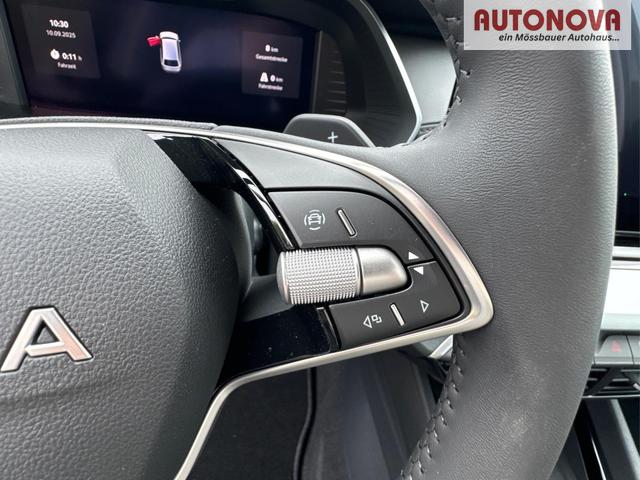 Skoda / Octavia Combi / Schwarz / / / NAVI+KAMERA+LED+EL. HECKKL.+SHZ