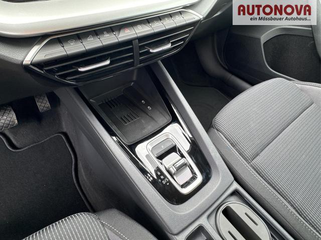 Skoda / Octavia Combi / Schwarz / / / NAVI+KAMERA+LED+EL. HECKKL.+SHZ