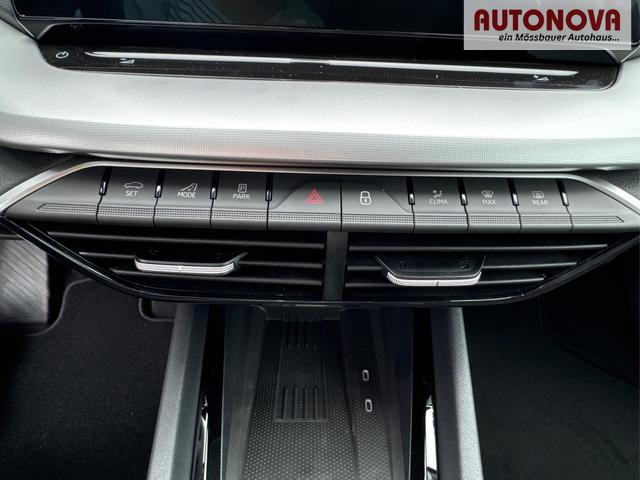 Skoda / Octavia Combi / Schwarz / / / NAVI+KAMERA+LED+EL. HECKKL.+SHZ