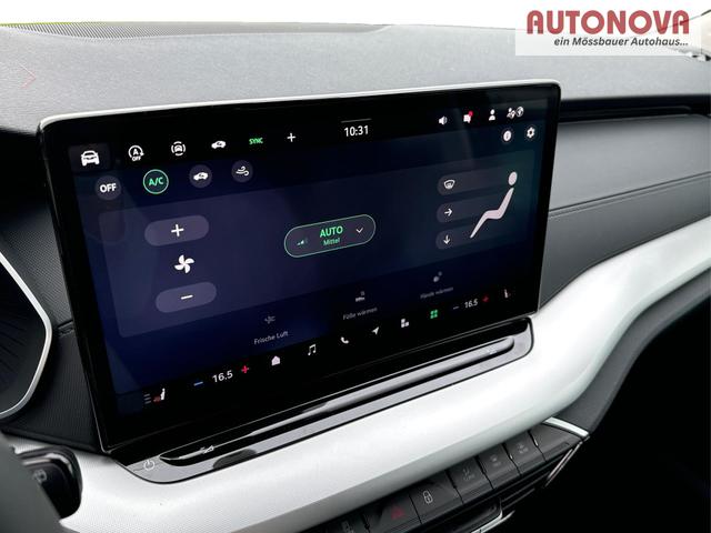 Skoda / Octavia Combi / Schwarz / / / NAVI+KAMERA+LED+EL. HECKKL.+SHZ
