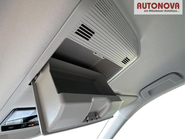 Skoda / Octavia Combi / Schwarz / / / NAVI+KAMERA+LED+EL. HECKKL.+SHZ