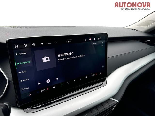Skoda / Octavia Combi / Schwarz / / / NAVI+KAMERA+LED+EL. HECKKL.+SHZ