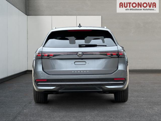 Volkswagen / Passat Variant / Grau / / / DSG+PANO+NAVI+MATRIX+360 KAM+MASSAGE+ACC+18 LM