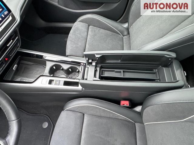 Volkswagen / Passat Variant / Grau / / / DSG+PANO+NAVI+MATRIX+360 KAM+MASSAGE+ACC+18 LM