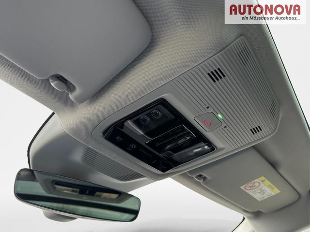 Volkswagen / Passat Variant / Grau / / / DSG+PANO+NAVI+MATRIX+360 KAM+MASSAGE+ACC+18 LM