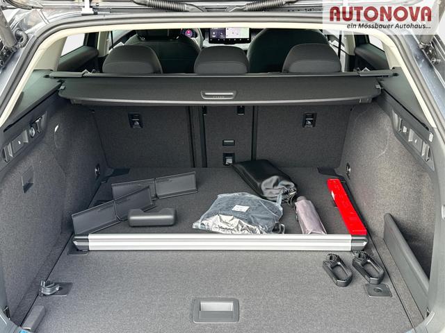 Skoda / Superb Combi / / / / DSG+AHK+NAVI+EL. HECKKL.+SHZ V+H+KAMERA+LED, Beispielbilder, ggf. teilweise mit Sonderausstattung