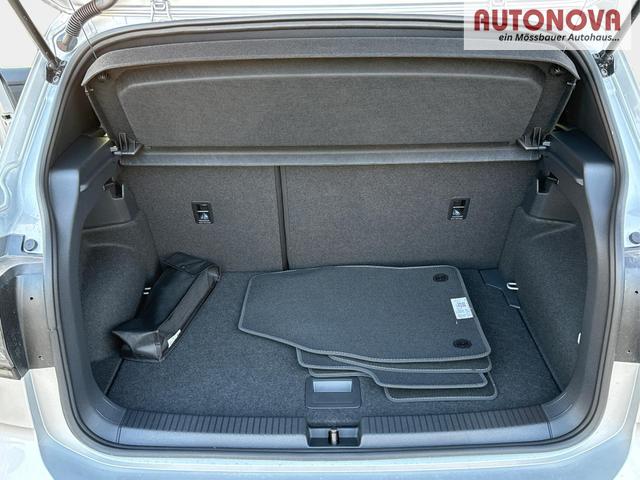 Volkswagen / T-Cross / / / / NAVI+SHZ+MATRIX+ACC+KAMERA+18'' ALU, Beispielbilder, ggf. teilweise mit Sonderausstattung
