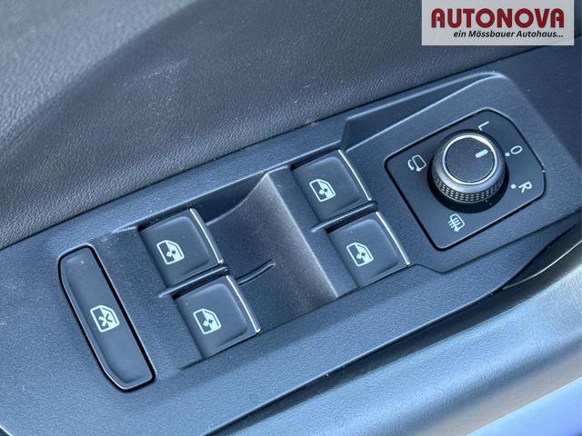 Volkswagen / T-Cross / / / / NAVI+SHZ+MATRIX+ACC+KAMERA+18'' ALU, Beispielbilder, ggf. teilweise mit Sonderausstattung