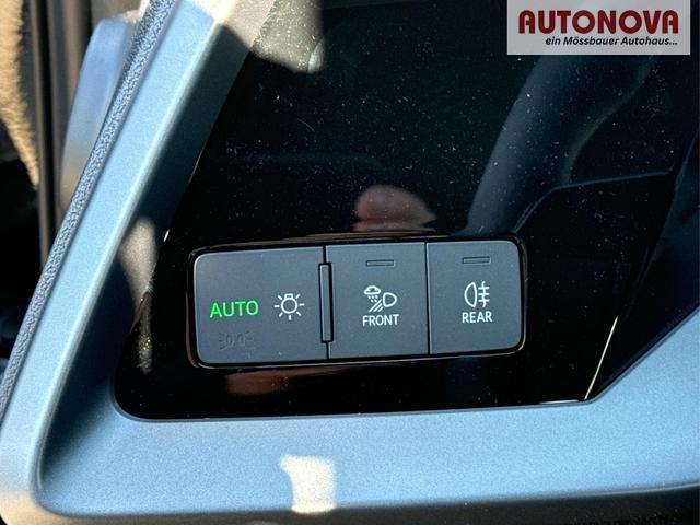 Audi / A3 Sportback / Schwarz / / / ACC+KAMERA+SHZ+LED+16LM+APP, Beispielbilder, ggf. teilweise mit Sonderausstattung