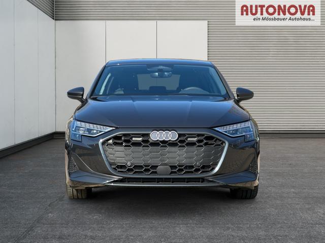 Audi / A3 Sportback / Grau / / / ACC+KAMERA+SHZ+LED+16LM+APP