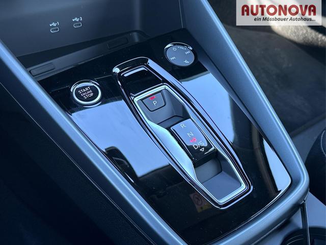 Audi / A3 Sportback / Grau / / / ACC+KAMERA+SHZ+LED+16LM+APP